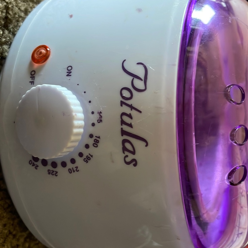 This is a wax melter made for waxing yourself not candle wax it’s potulas brand